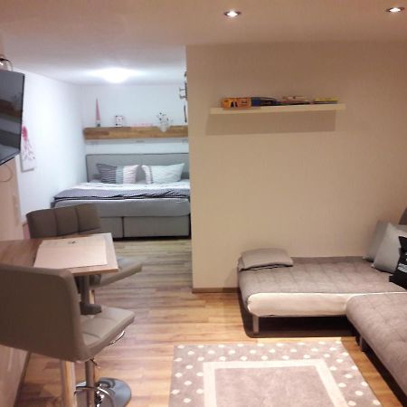 Ferienwohnung Glueckskinder Apartment Rosa Руст Екстериор снимка
